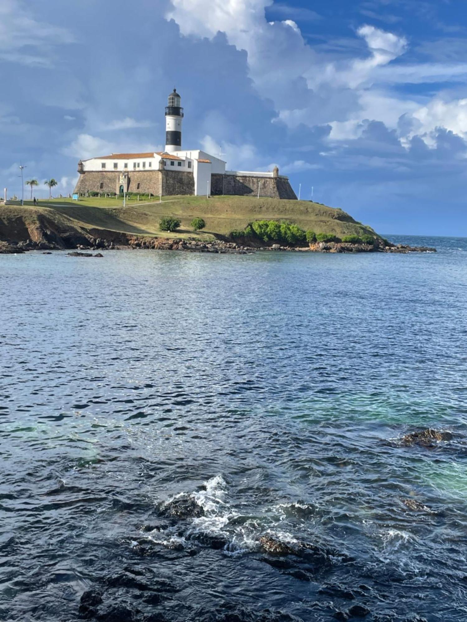 Estudio 101, Ventilador, A Menos De 2 Minutos Da Do Porto Da Barra Salvador